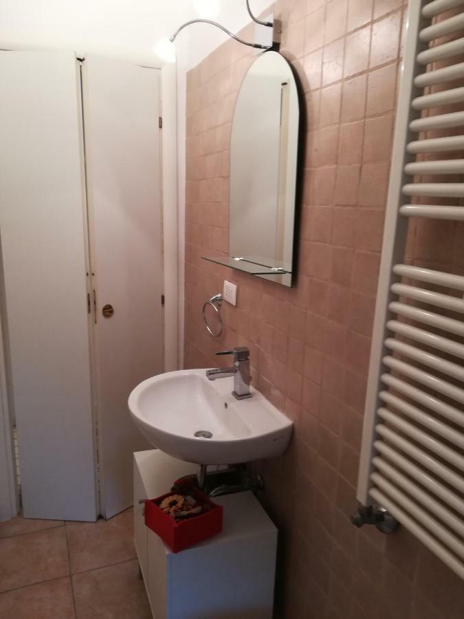 Pisolo Casa Vacanze Nuovo Appartamento Vicino All'Ospedale Sant'Orsola Болоня Екстериор снимка